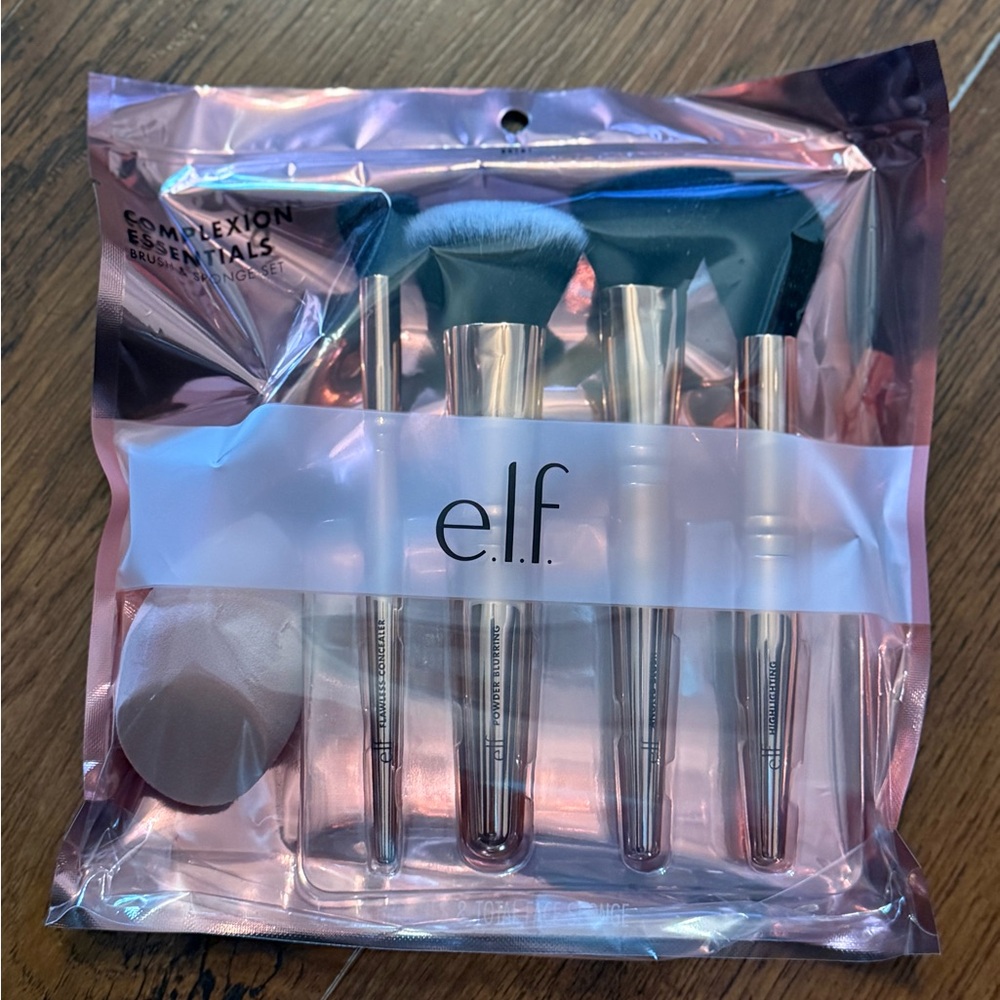 NEW SEALED e.l.f. Cosmetics Complexion Starter Kit with Brushes and Sponge